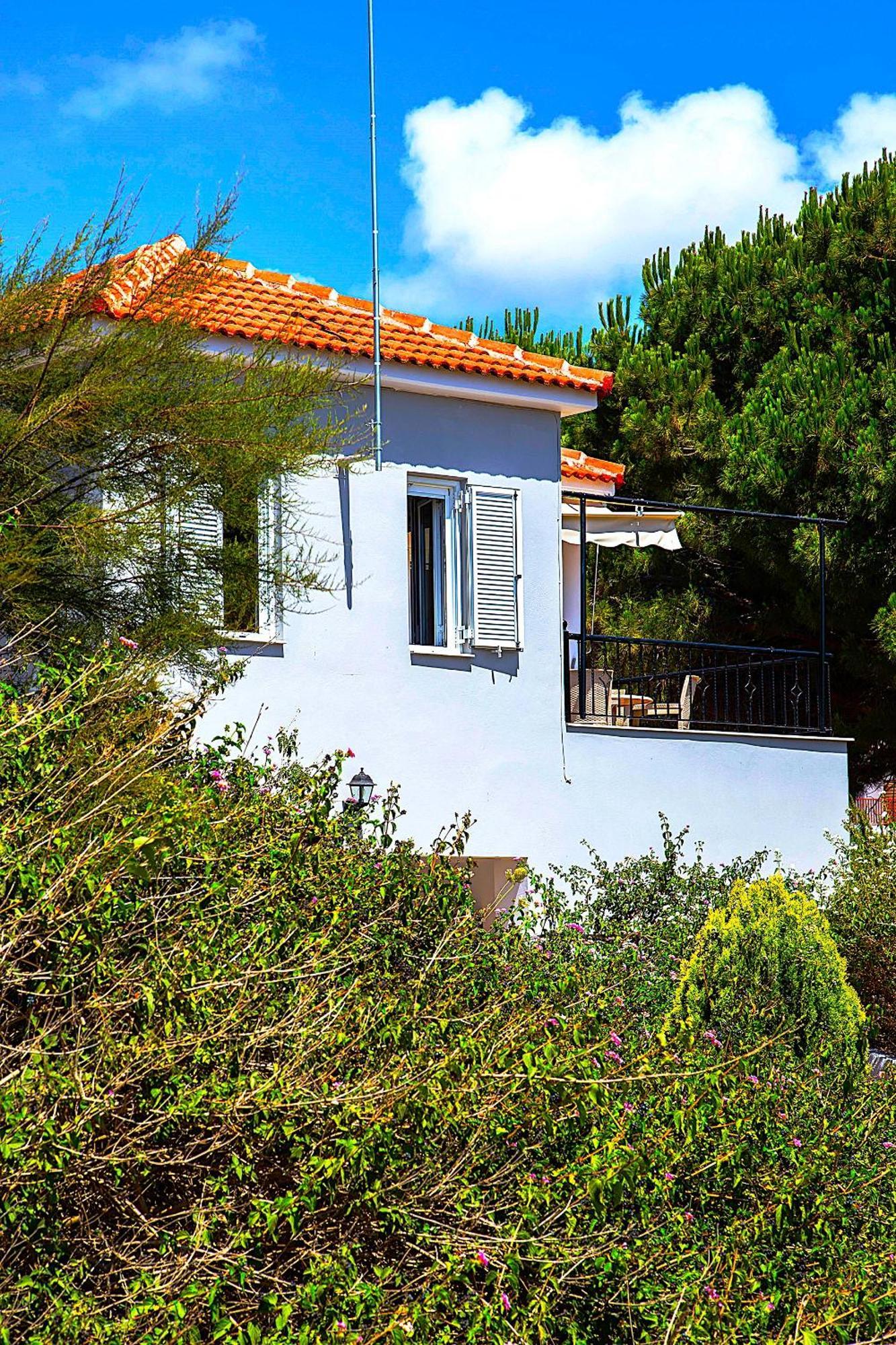 Romanos Beach Villas エクステリア 写真